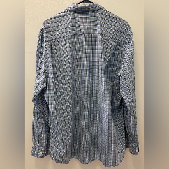 Amazon Essentials Mens Button-down. Size X-Large. - Picture 2 of 3